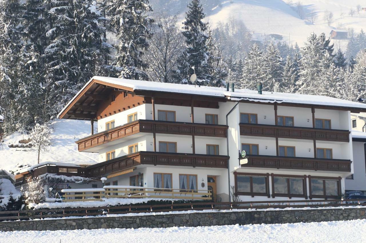 Hotel Pension Eichenhof Ried im Zillertal Exterior photo